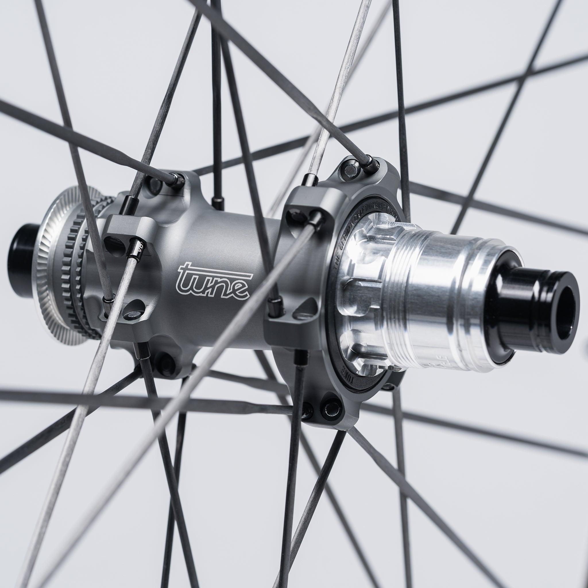 Reserve 34 Turbulent Aero カーボンホイール フロント 34|37 SL Turbulent Aero – Reserve Wheels EN-GB